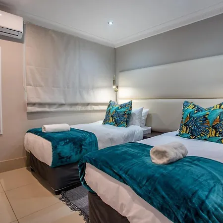 Stay At The Point - Leopards Lair Durban Exterior photo